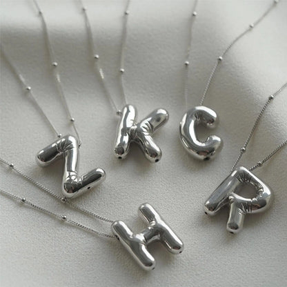 Collana con iniziale a palloncino (Set)