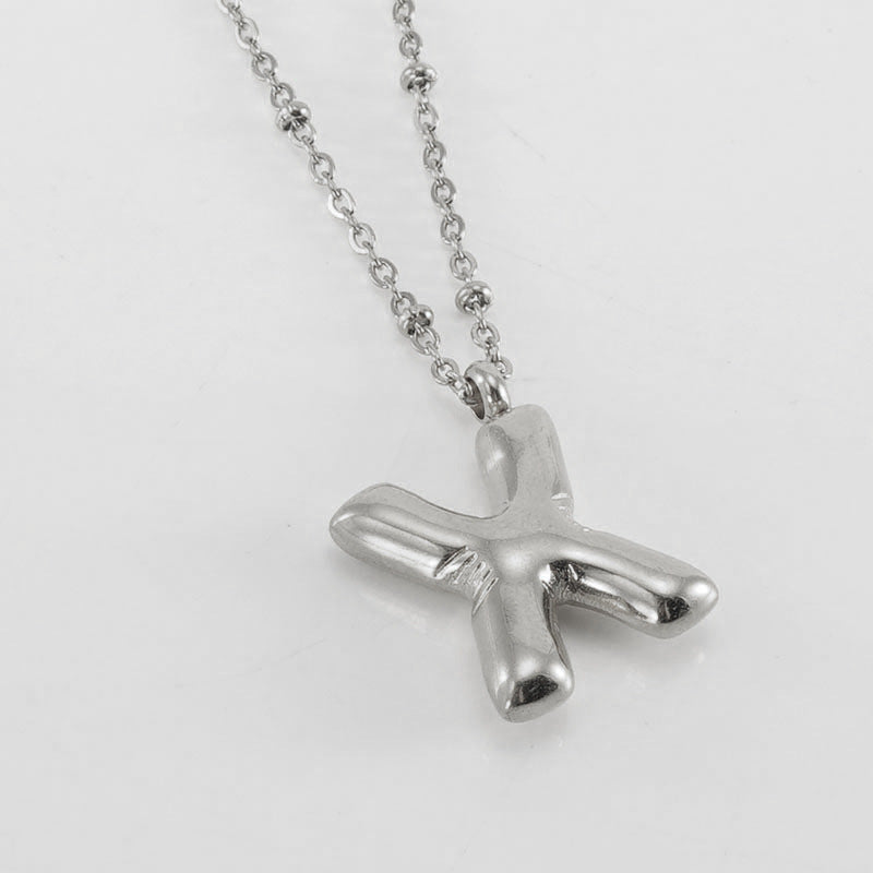 Collana con iniziale a palloncino (Set)