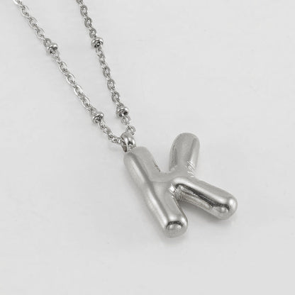 Collana con iniziale a palloncino (Set)