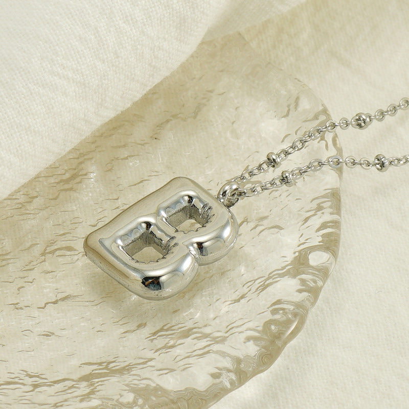 Collana con iniziale a palloncino (Set)