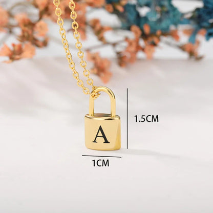 Collana Ellie® con iniziale e lucchetto dell'amore placcata oro 14K