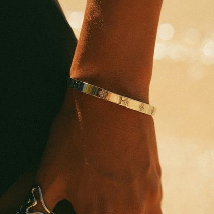 Bracciale rigido Affetto con zirconi